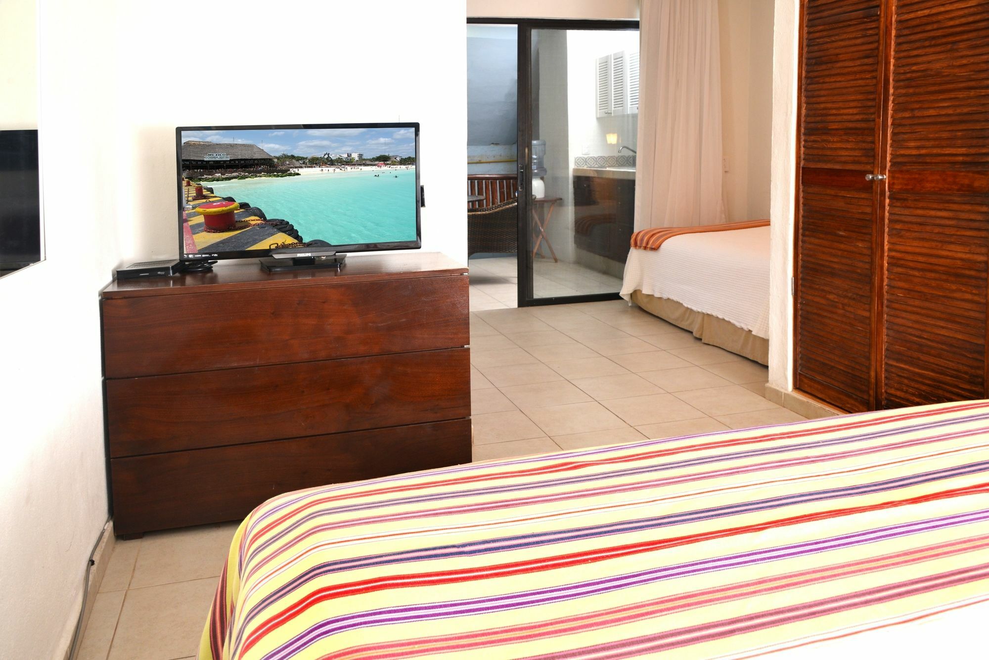 Hotel Club Yebo Playa del Carmen Bagian luar foto