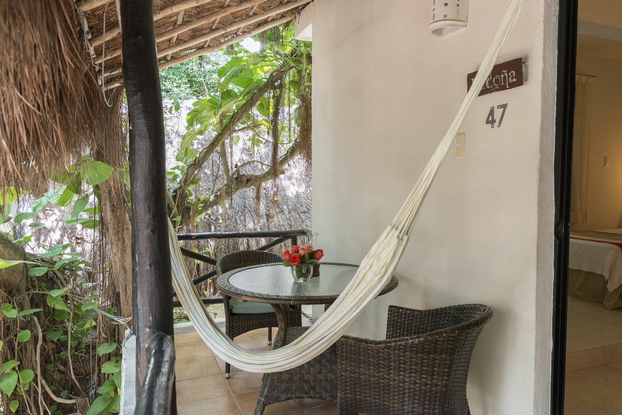 Hotel Club Yebo Playa del Carmen Bagian luar foto