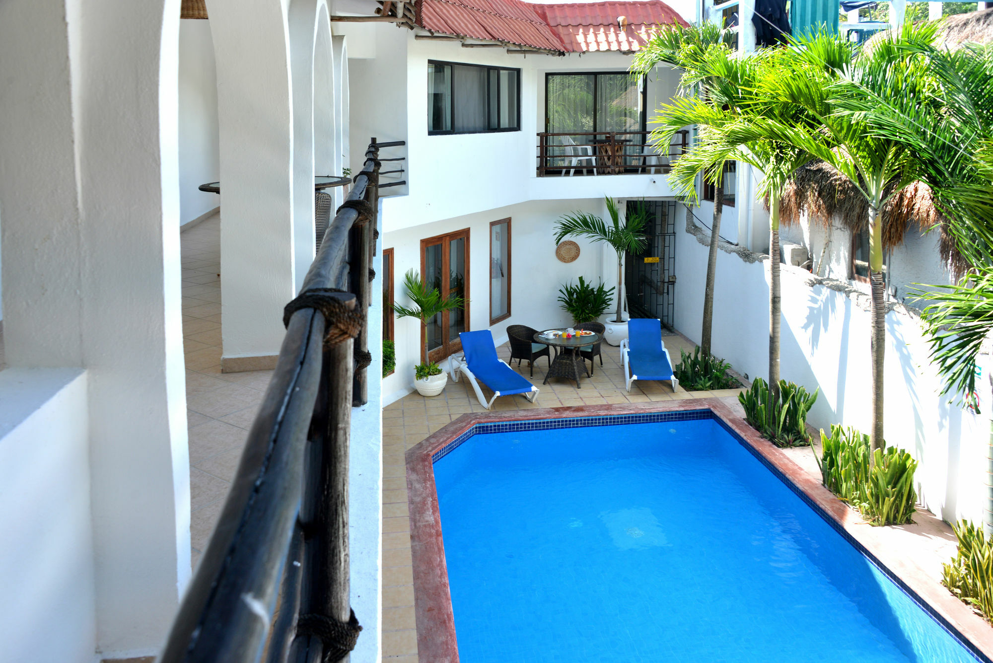 Hotel Club Yebo Playa del Carmen Bagian luar foto