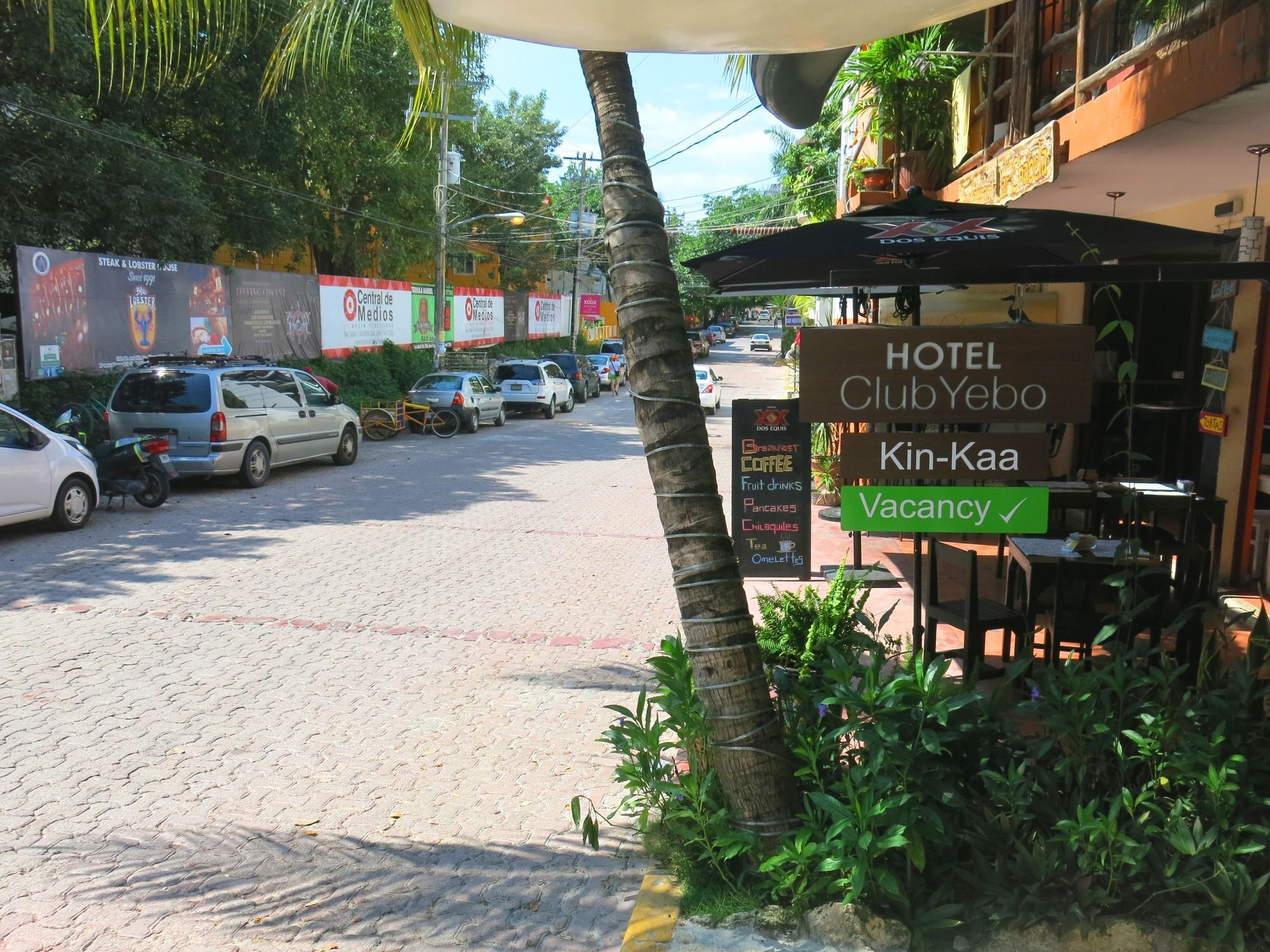 Hotel Club Yebo Playa del Carmen Bagian luar foto
